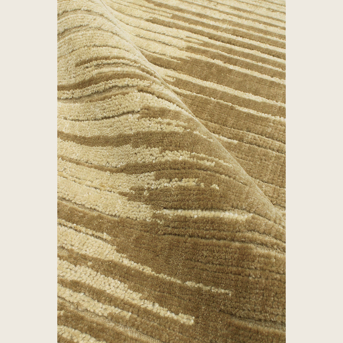 Gold Textured Wool Rug - 8' x 10'